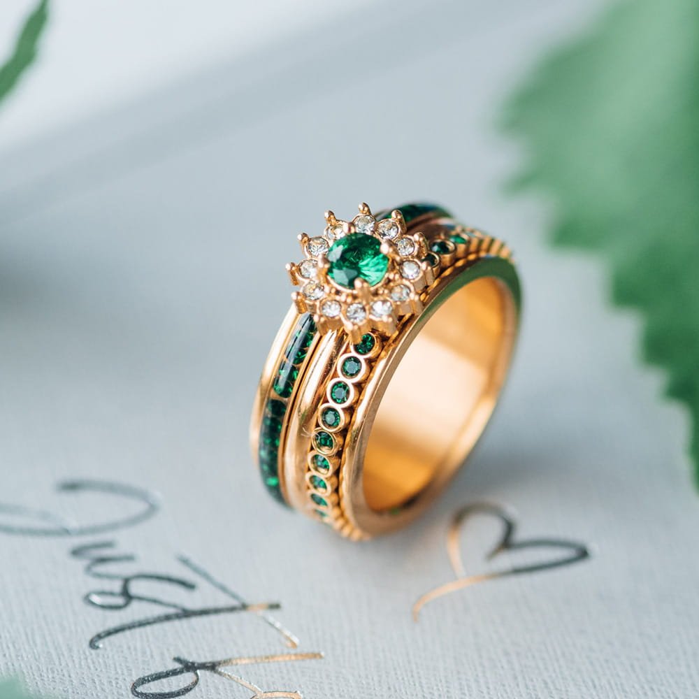 iXXXi Vulring Small Circle Stone Emerald 2mm - iXXXi Jewelry