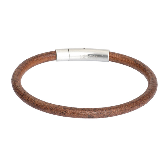 Product image 1 of Mathias