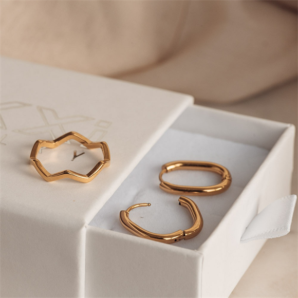 Product image 1 of Minimal Magic sieraden set