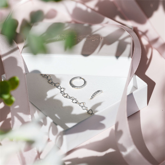 Product image 1 of Pure Hearts Schmuck Set
